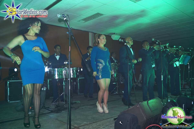 La mejor Sonora Dinamita de Lucho Argain. Embajadores de la cumbia contrataciones directas en StarMedios.com