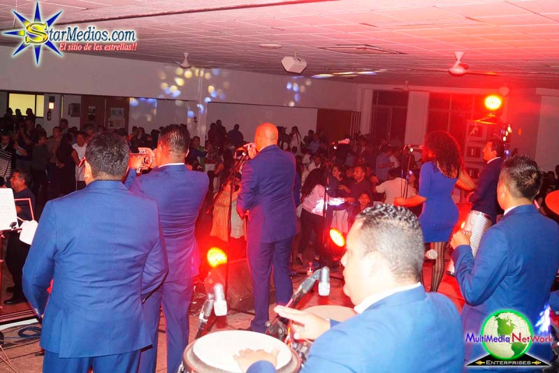 La mejor Sonora Dinamita de Lucho Argain. Embajadores de la cumbia contrataciones directas en StarMedios.com