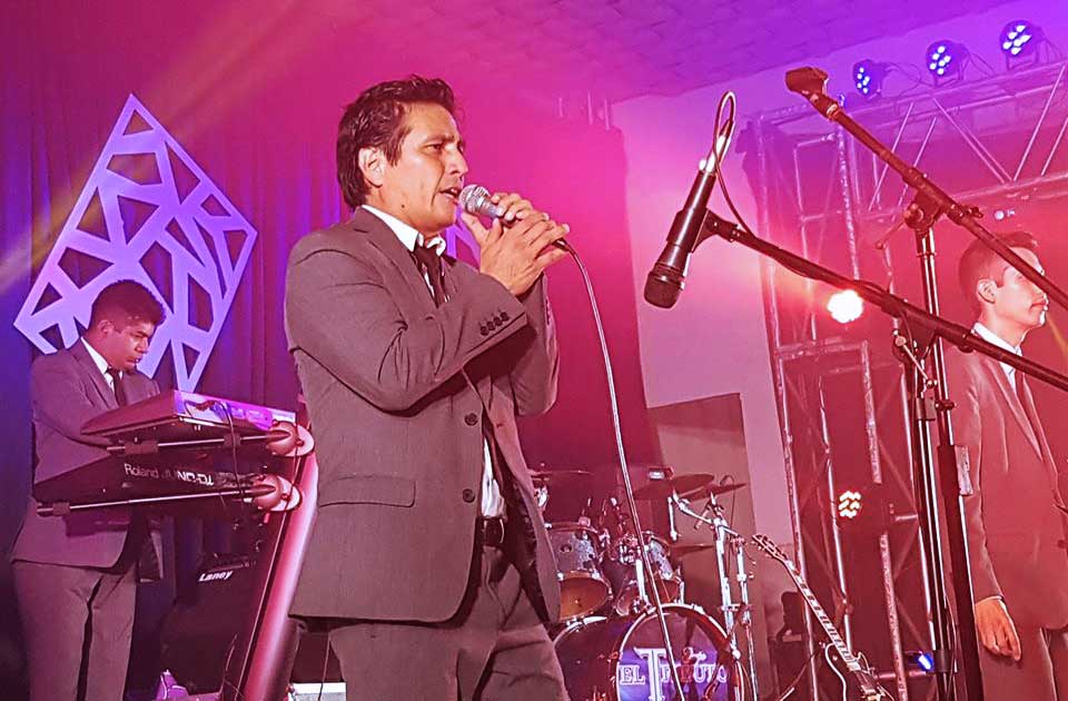 Grupo El Tributo Contrataciones en Starmedios.com