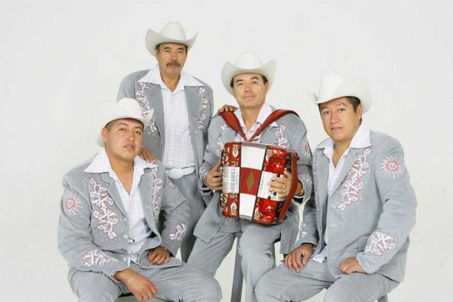 Cuatro reynosa contrataciones directas en StarMedios.com
