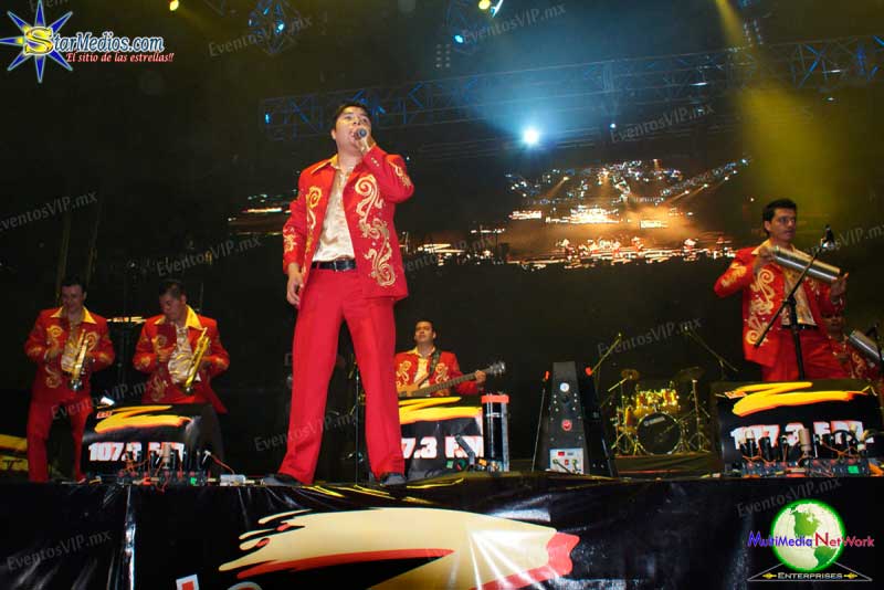 Aaron y su Grupo Ilusión Contrataciones en Starmedios.com