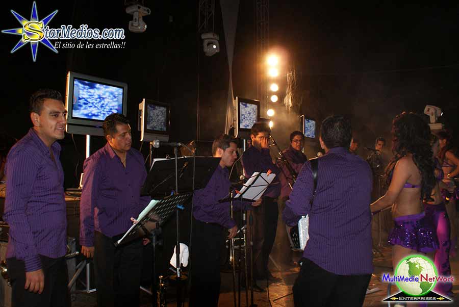 Techy y su grupo aroma