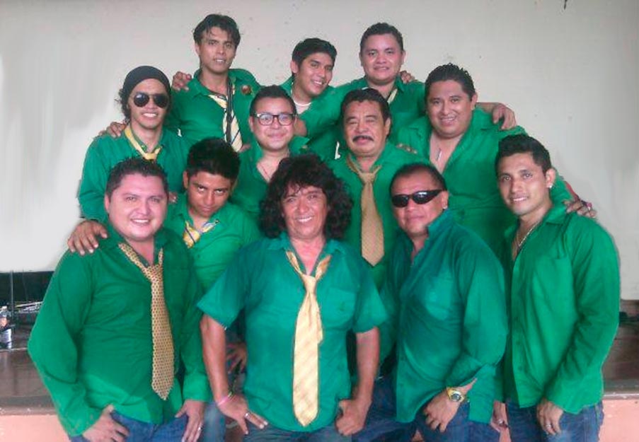 Los Mendez contrataciones directas Starmedios.com