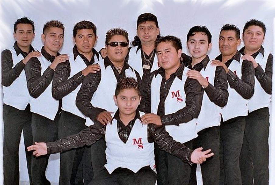 Saúl Ayala y su Moreno Show Contrataciones directas en StarMedios.com